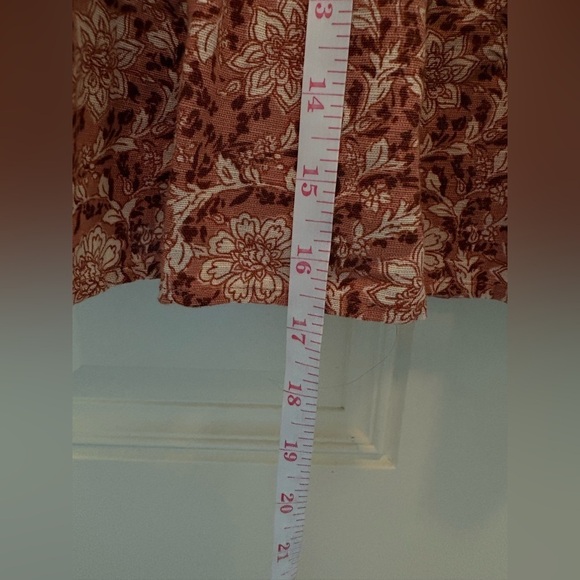 American Eagle Floral Pleated Mini Skirt Size M NWT - Picture 3 of 9